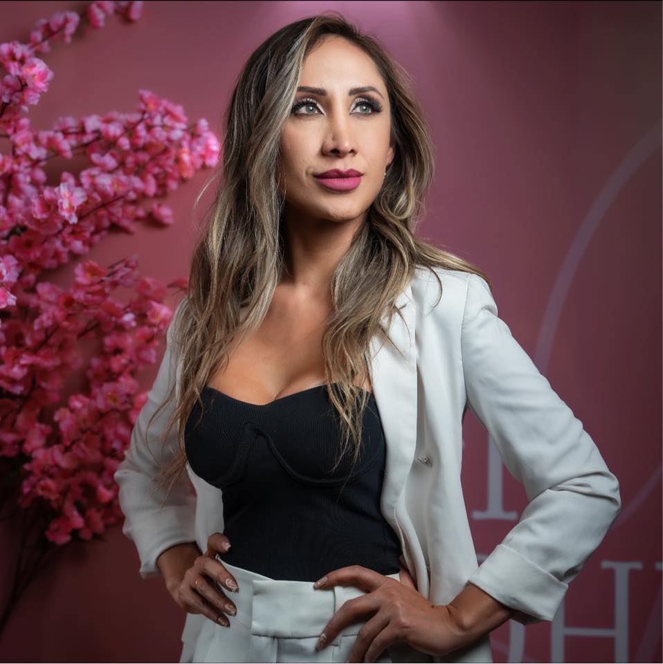 GI Johns Tanning & Beauty